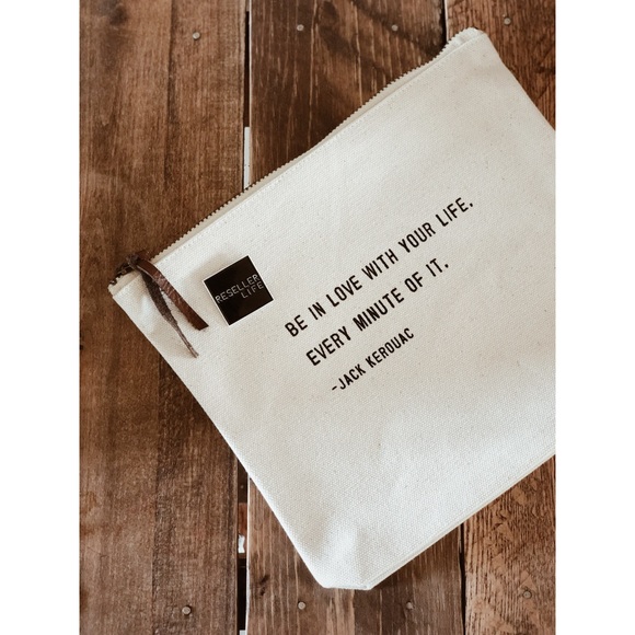 Custom Reseller Life Custom Lapel Pin 1" x 1" - Picture 7 of 8